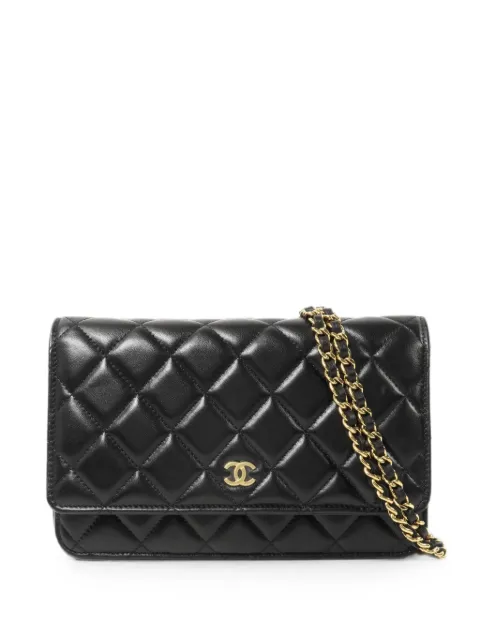 CHANEL Pre-Owned CC quilted shoulder bag