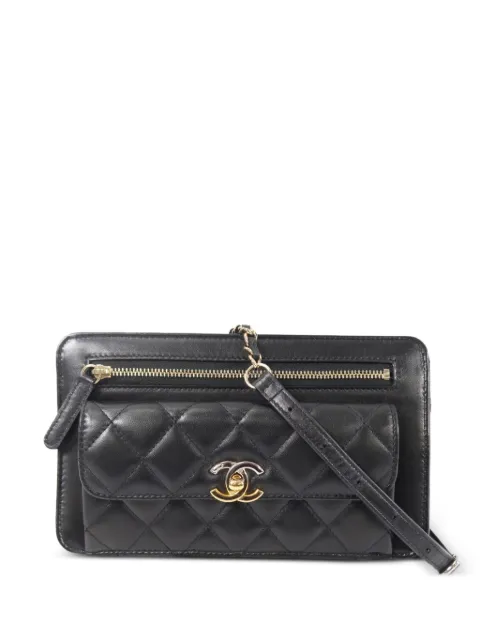 CHANEL Pre-Owned CC turn-lock shoulder bag
