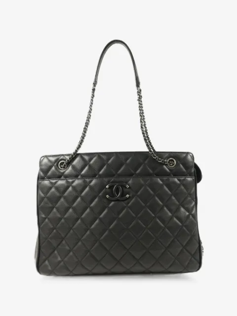 CHANEL Pre-Owned tote capitonado con logo CC