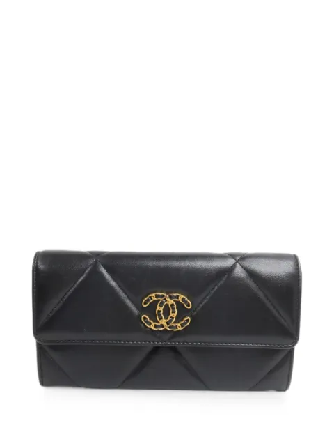 CHANEL Pre-Owned 19 Flap wallet