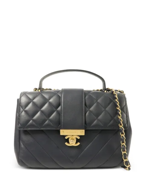 CHANEL Pre-Owned CC turn-lock shoulder bag
