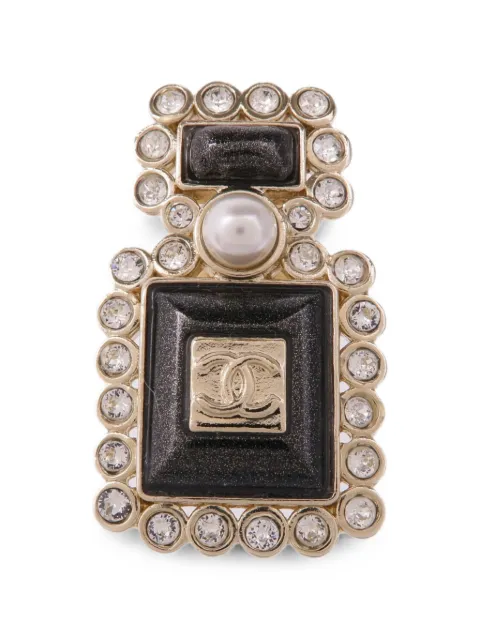 CHANEL Pre-Owned broche con logo CC