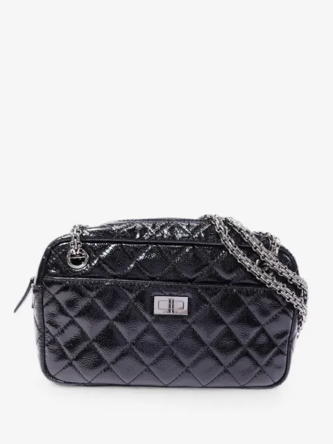 CHANEL Pre-Owned 2.55 diamond-quilted shoulder bag