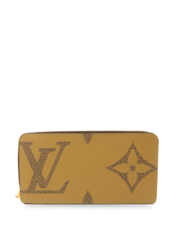 Louis Vuitton Pre-owned Monogram-pattern Wallet in Brown