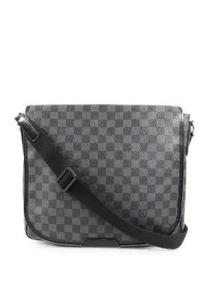 Louis Vuitton Pre-Owned ダミエ グラフィット MM メッセンジャー