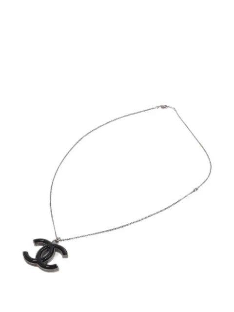 CHANEL Pre-Owned collar con dije CC