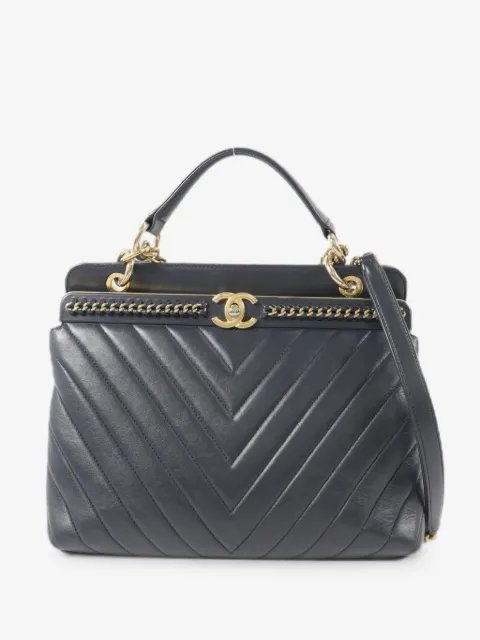 CHANEL Pre-Owned Chevron V Stitch shoulder bag