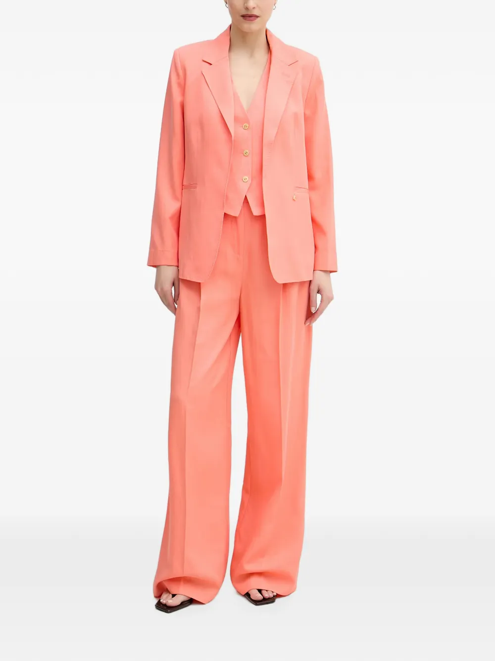 Lola Casademunt Blazer met bewerkte revers Oranje