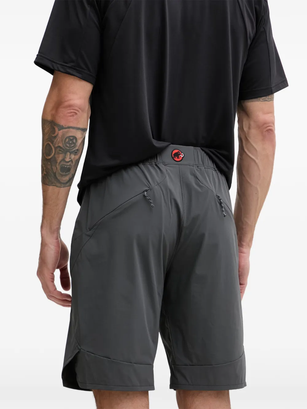 Mammut x Hiking Patrol shorts met ritszak en logo-patch Grijs