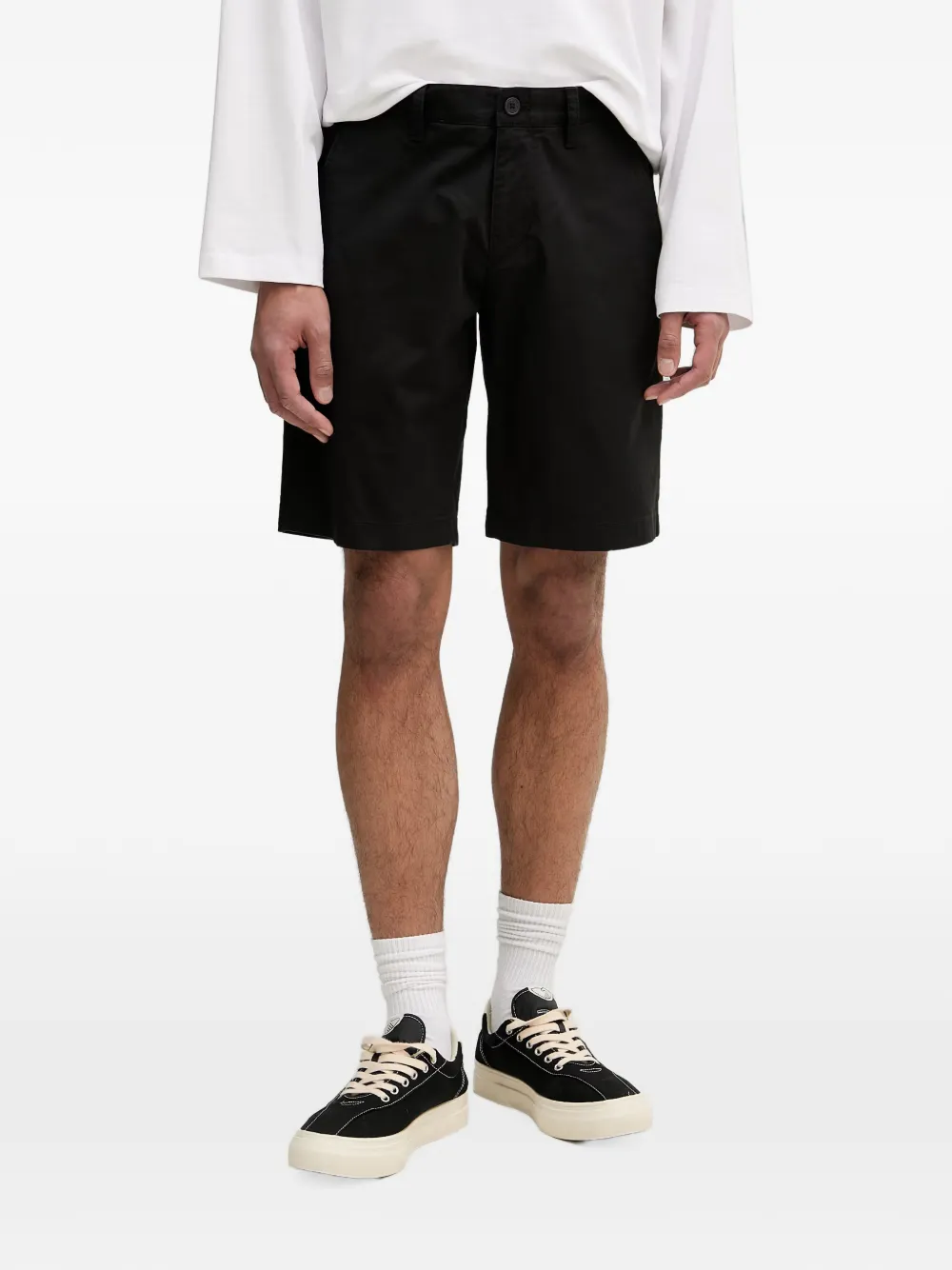 Marc O'Polo logo-embroidered chino shorts - Nero