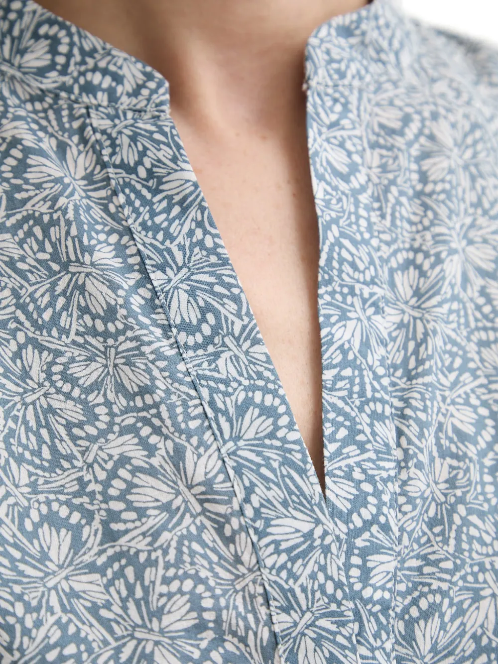 Marc O'Polo Mouwloze blouse met vlinderprint Blauw