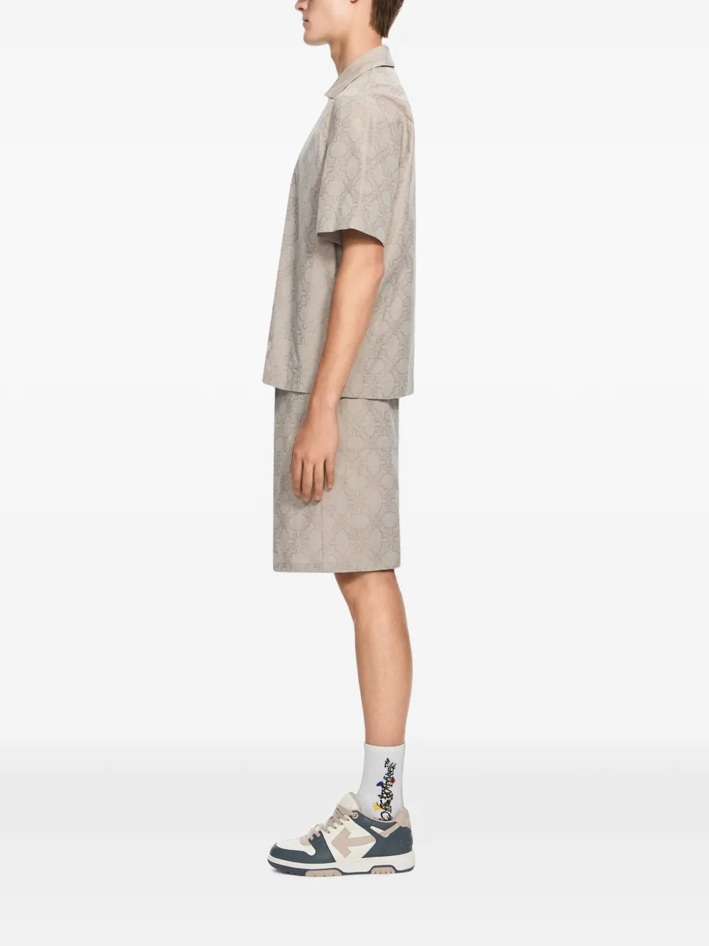 Off-White Arrow Monogram bowlingshirt Beige