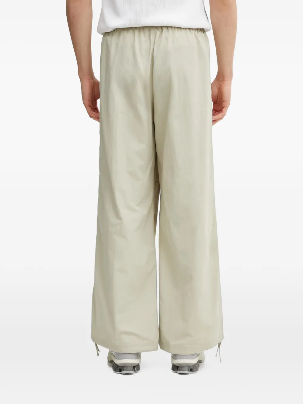 PUMA Wardrobe Essentials broek met wijde pijpen trekkoord en geborduurd logo Grijs