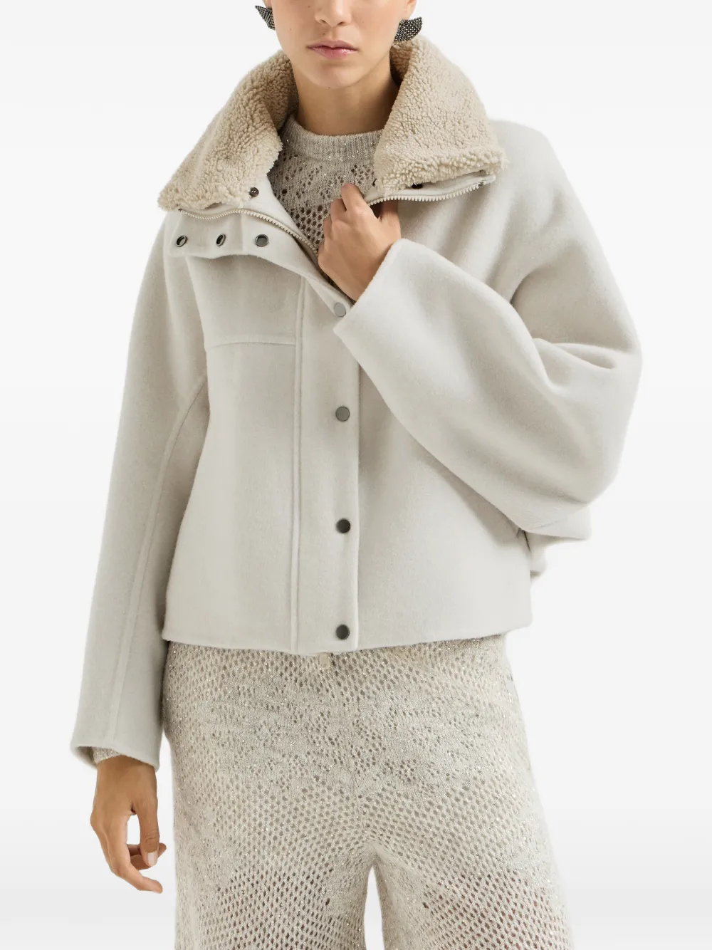 Brunello Cucinelli Handgemaakt jack met afneembaar lammy inzetstuk Beige