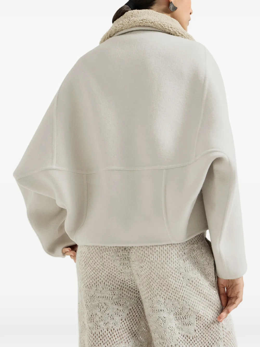 Brunello Cucinelli Handgemaakt jack met afneembaar lammy inzetstuk Beige