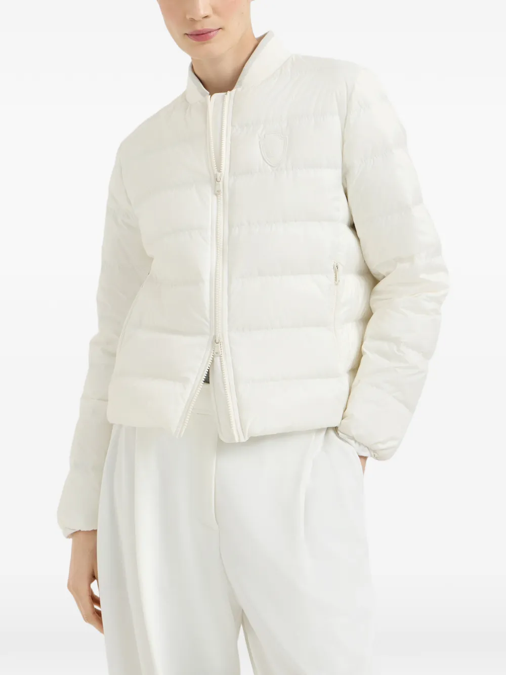 Brunello Cucinelli Waterbestendig mat nylon donsjack met logo Wit