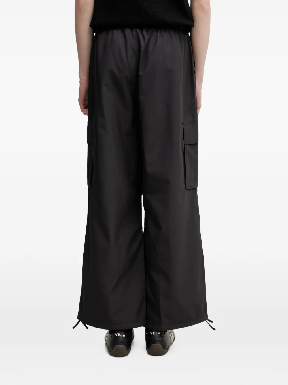 PUMA Broek met cargo zakken en geborduurd logo Zwart