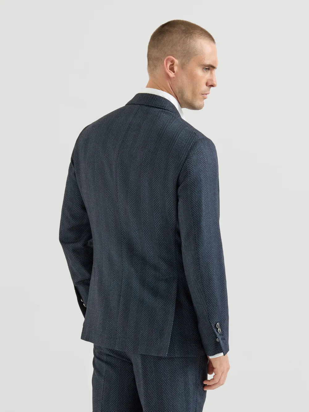 Brunello Cucinelli Kasjmier en zijden flanellen blazer met chevron-streep en anderhalve rij knopen Blauw