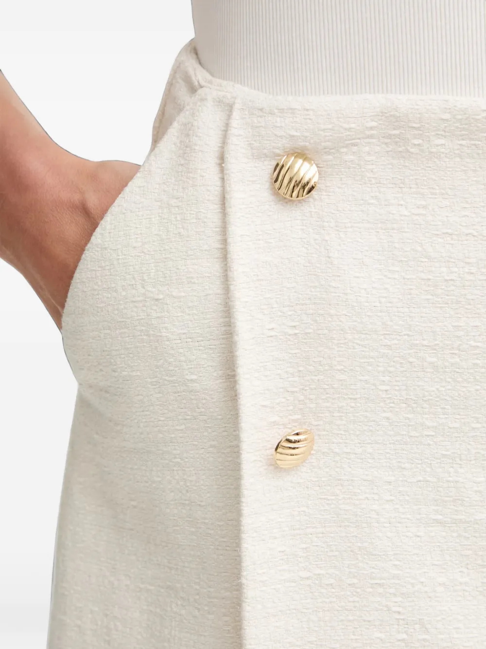 Morgan Skorts met dubbele rij knopen en tweed-effect Beige