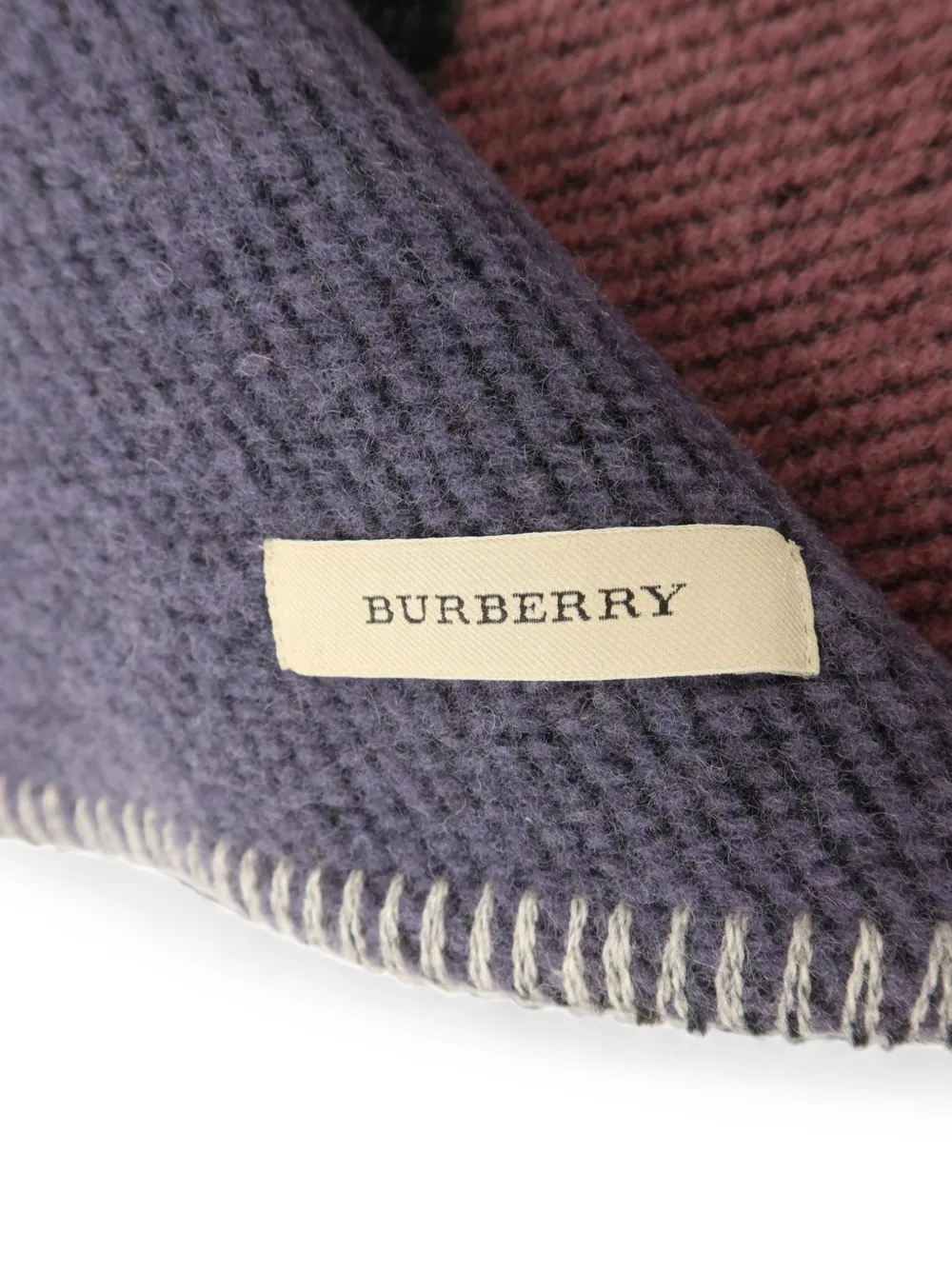 Burberry Pre-owned Patchwork-pattern Wool Scarf in Grey, view 4