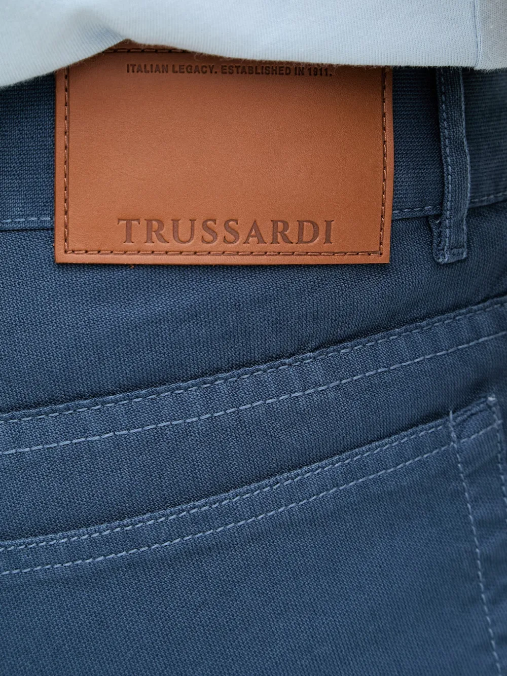 Trussardi Straight broek met logopatch Blauw
