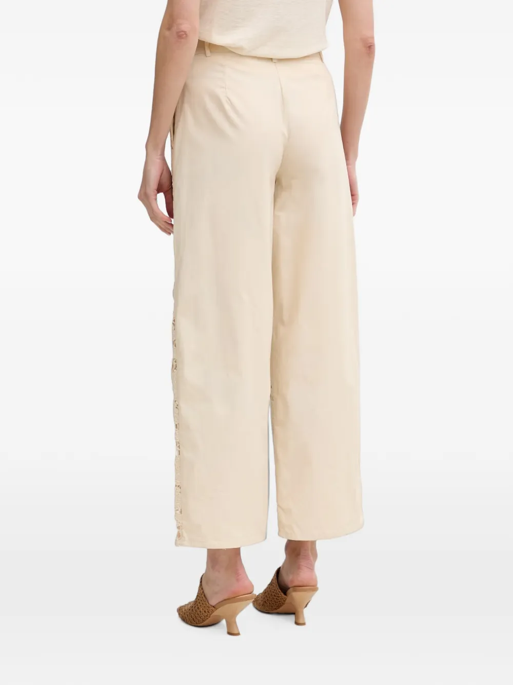 Sisley Cropped broek met guipure kant Beige