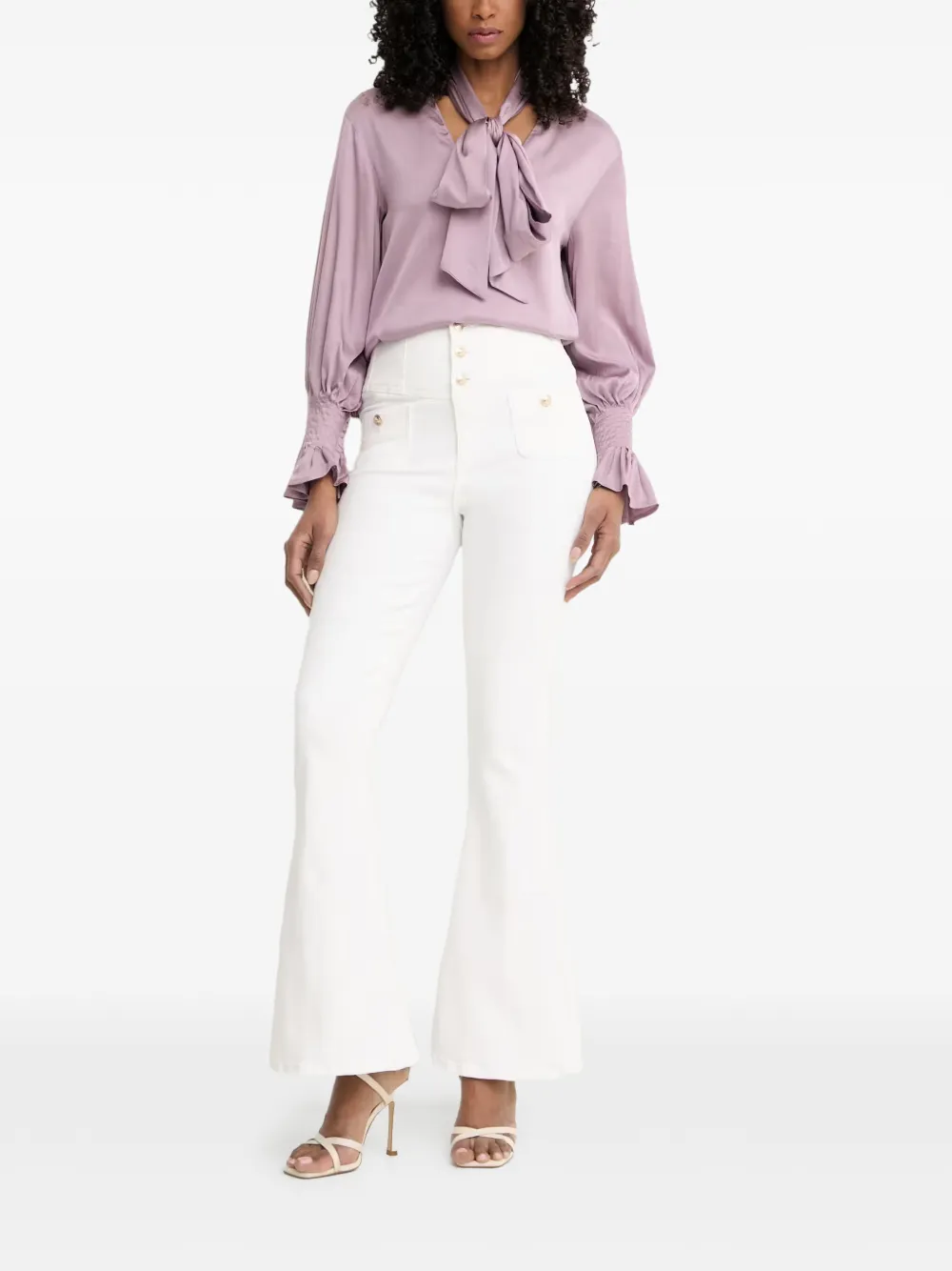 GUESS USA Flared jeans verfraaid met knopen Wit