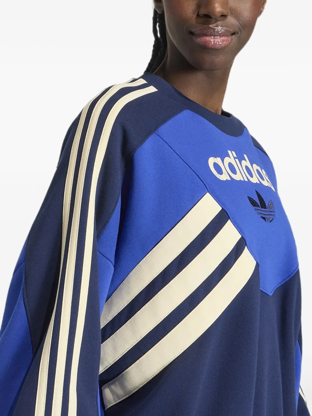 adidas logo-embroidered striped sweater Blauw