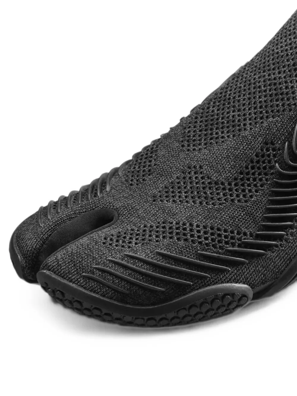 Vivobarefoot Motus Flex Tabi textured sneakers Zwart