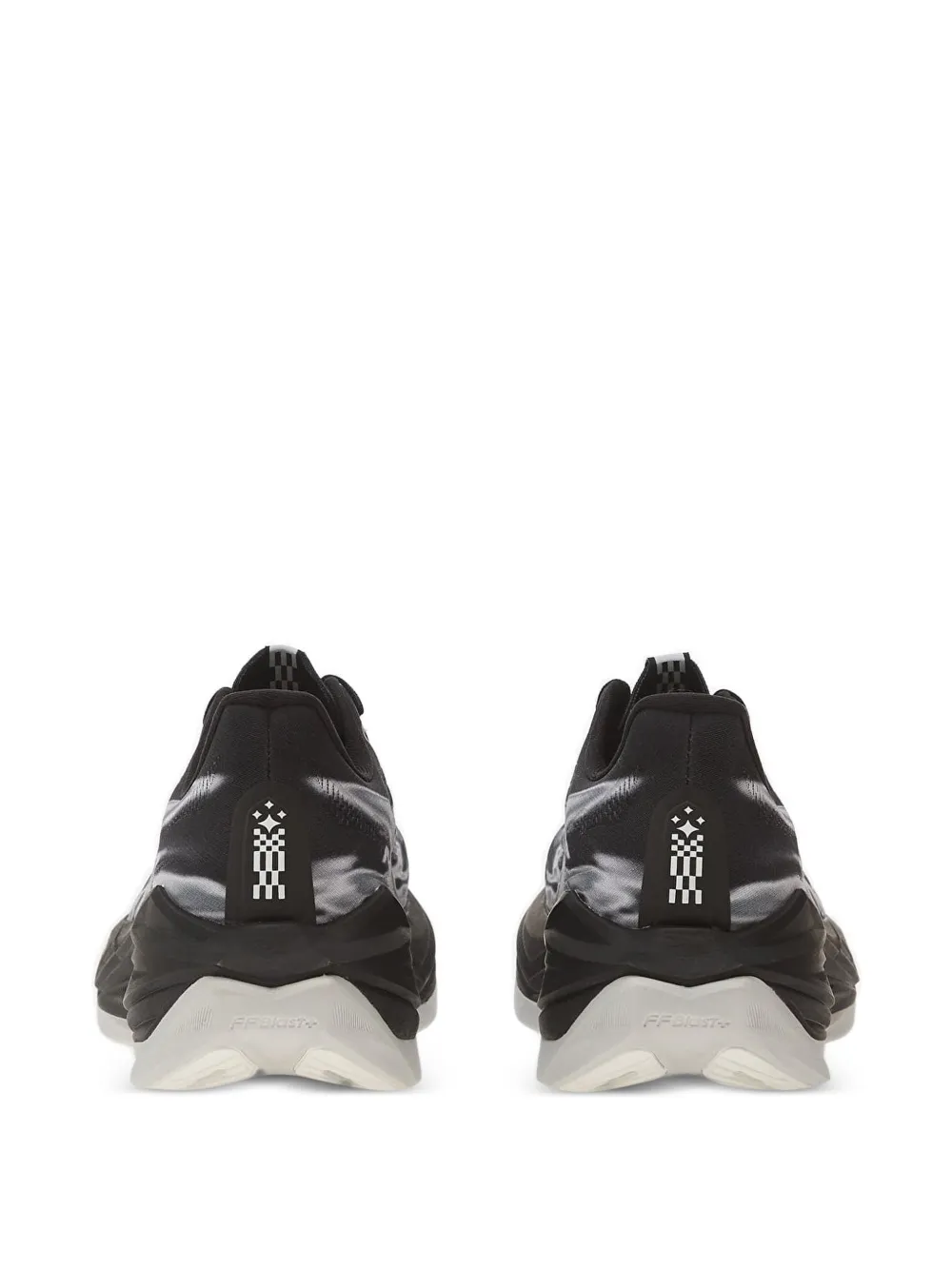 ASICS Superblast 3 sneakers Zwart
