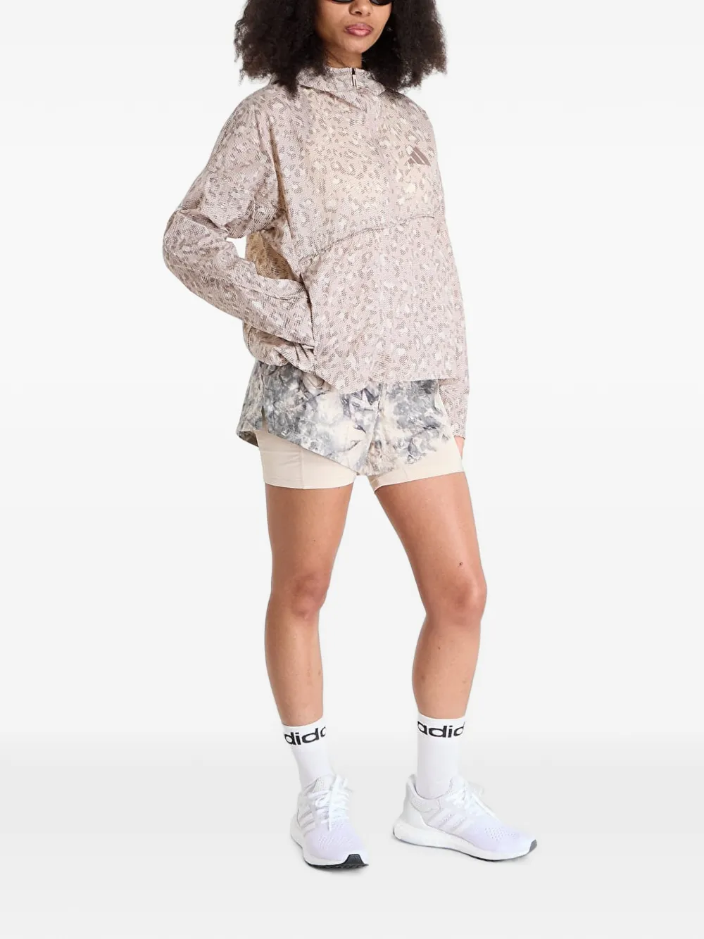 adidas Terrex Xploric Clima365 hoodie met luipaardprint Beige