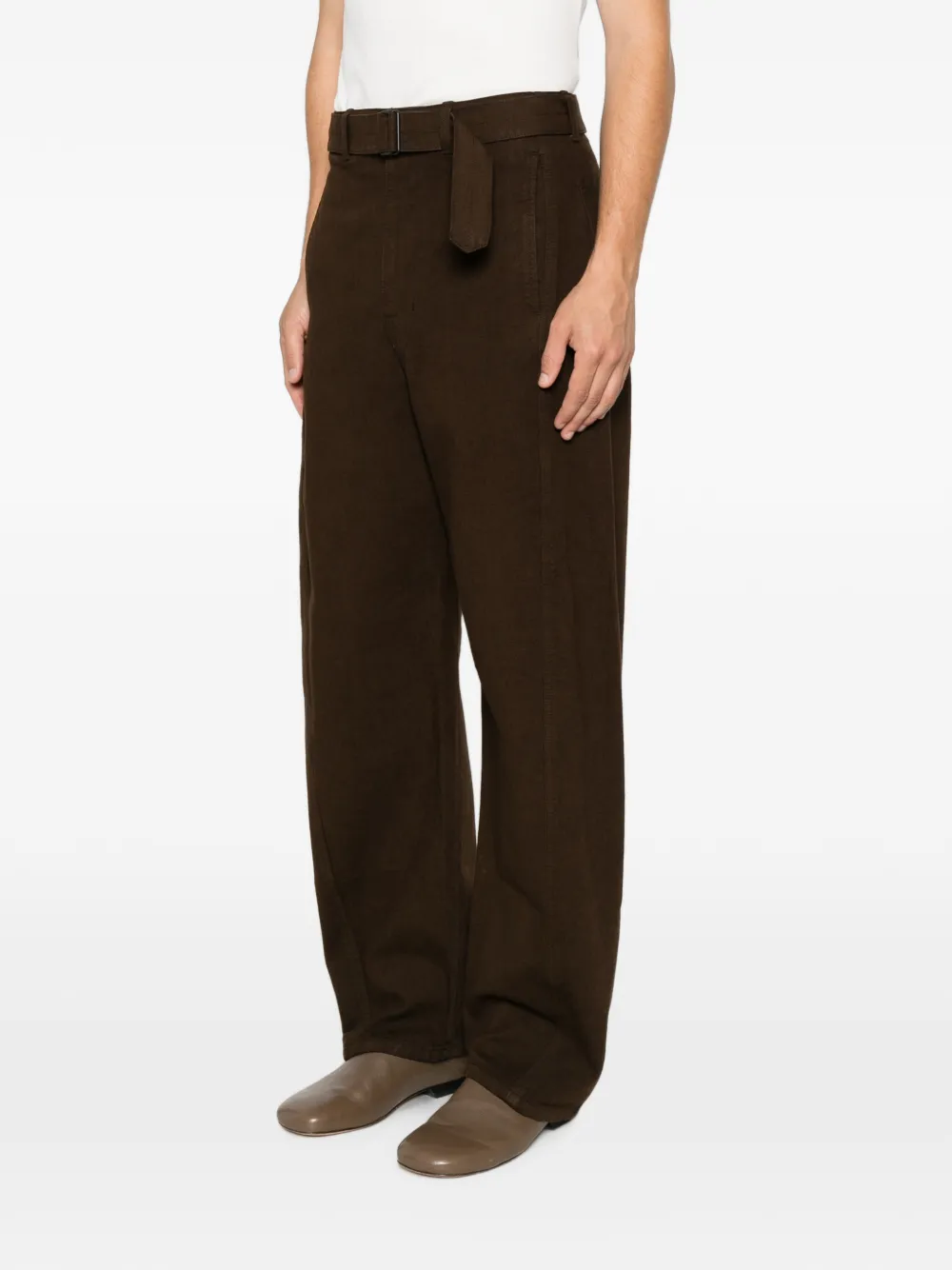 LEMAIRE Twisted broek met ceintuur en geverfd effect Bruin
