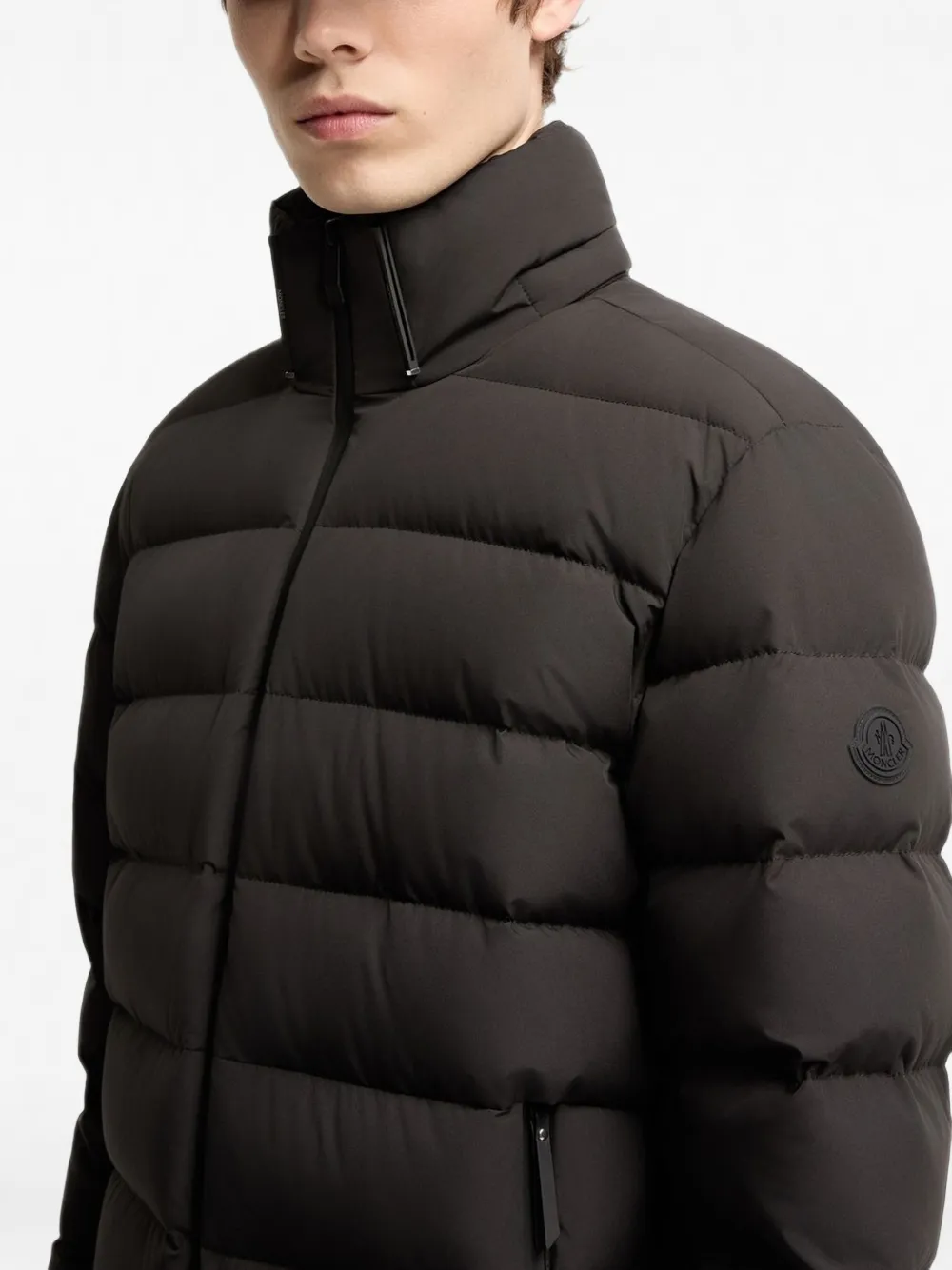 Moncler Arajoki gewatteerd jack met capuchon Zwart