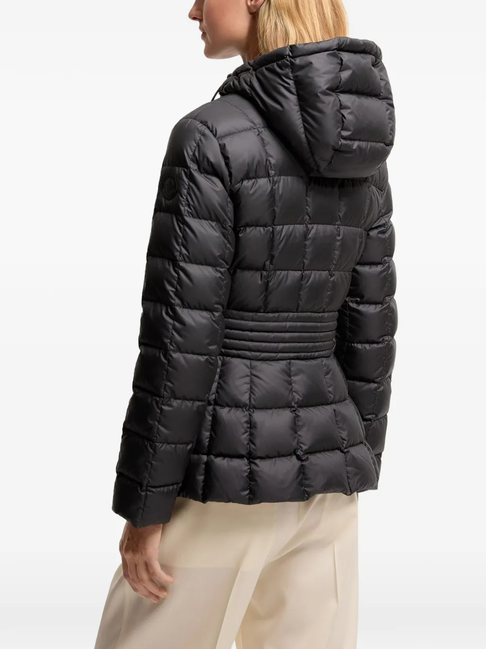 Moncler Engoulevent gewatteerd donsjack met capuchon Zwart