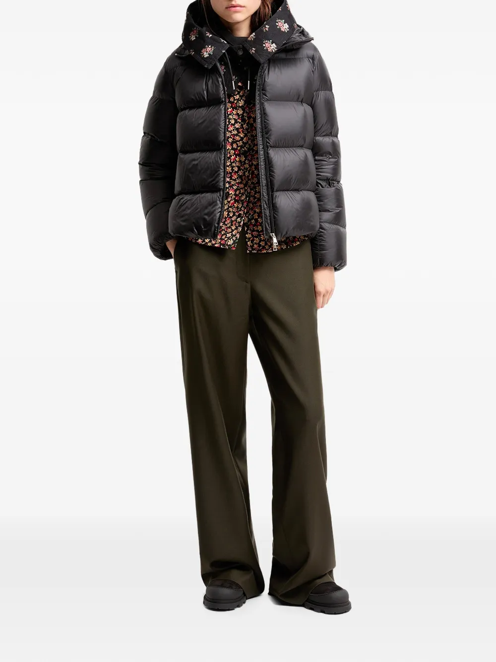 Moncler Gewatteerd donsjack met capuchon Zwart