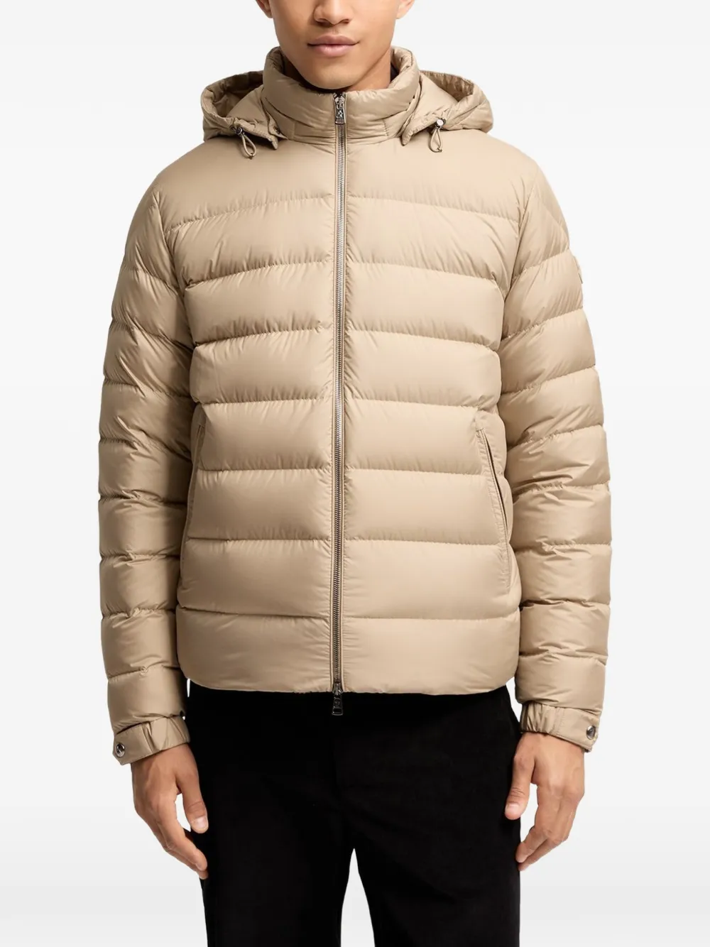 Moncler Gewatteerd jack met capuchon Beige