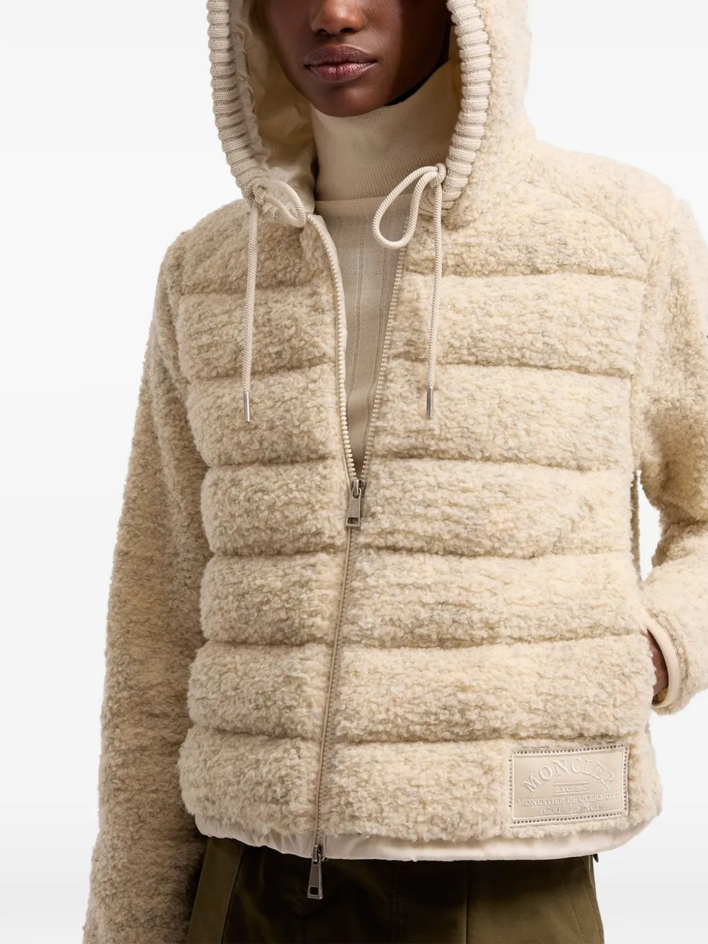 Moncler Gewatteerd jack met capuchon Beige
