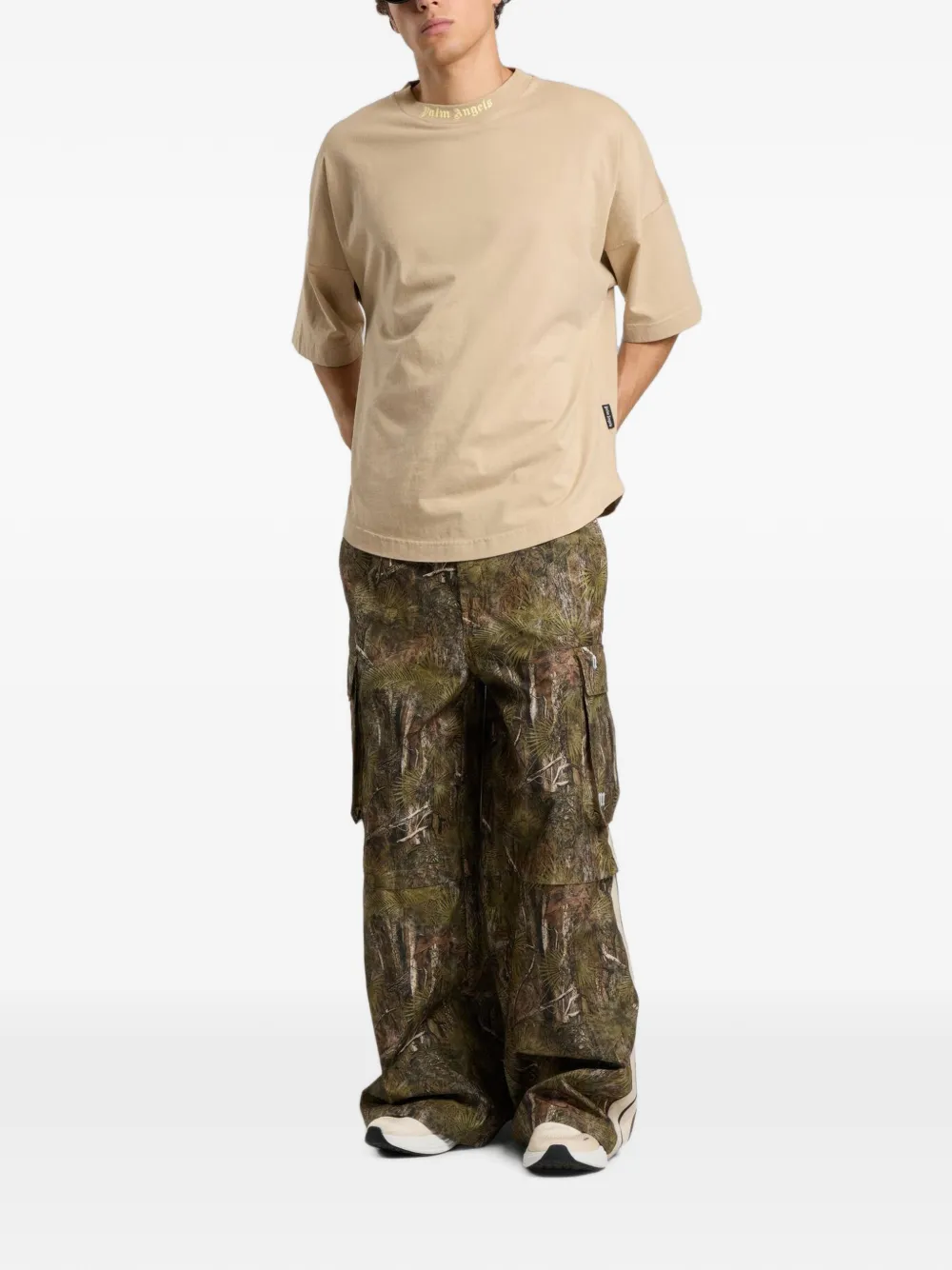 Palm Angels T-shirt met logoprint Beige