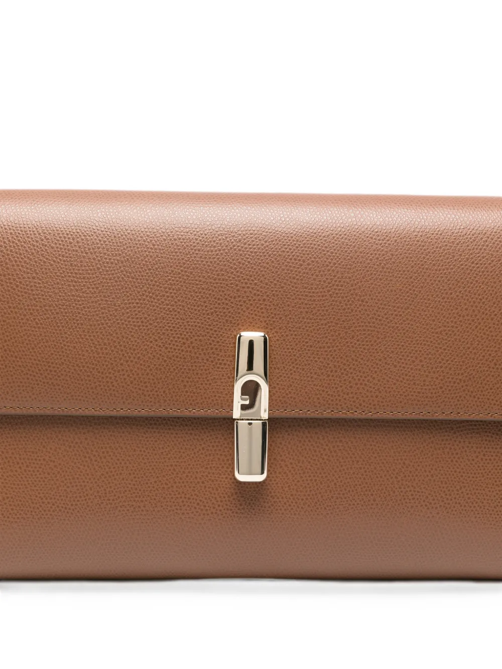 Furla Clutch van bewerkt leer Bruin