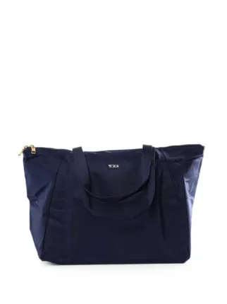 Tumi