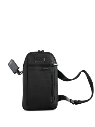 Tumi
