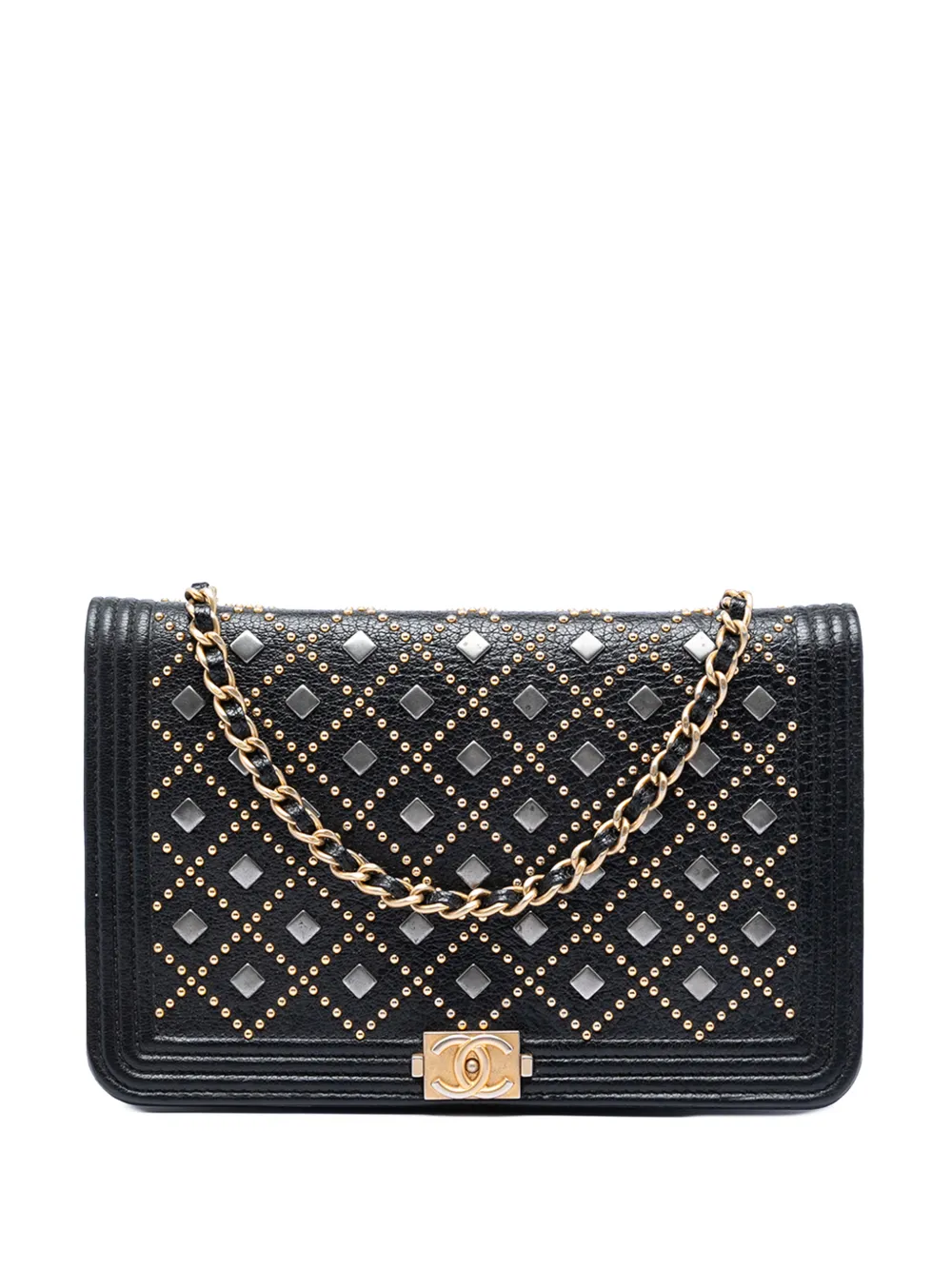 CHANEL Pre-Owned Borsa a tracolla Boy in pelle di vitello pieno fiore con borchie e catena 2017-2018 - Nero