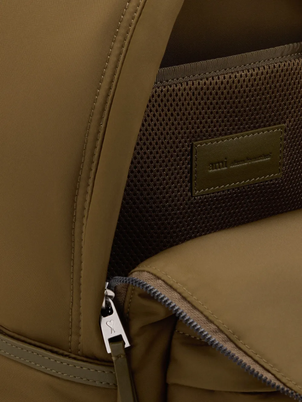 AMI Paris Marcel nylon rugzak Groen