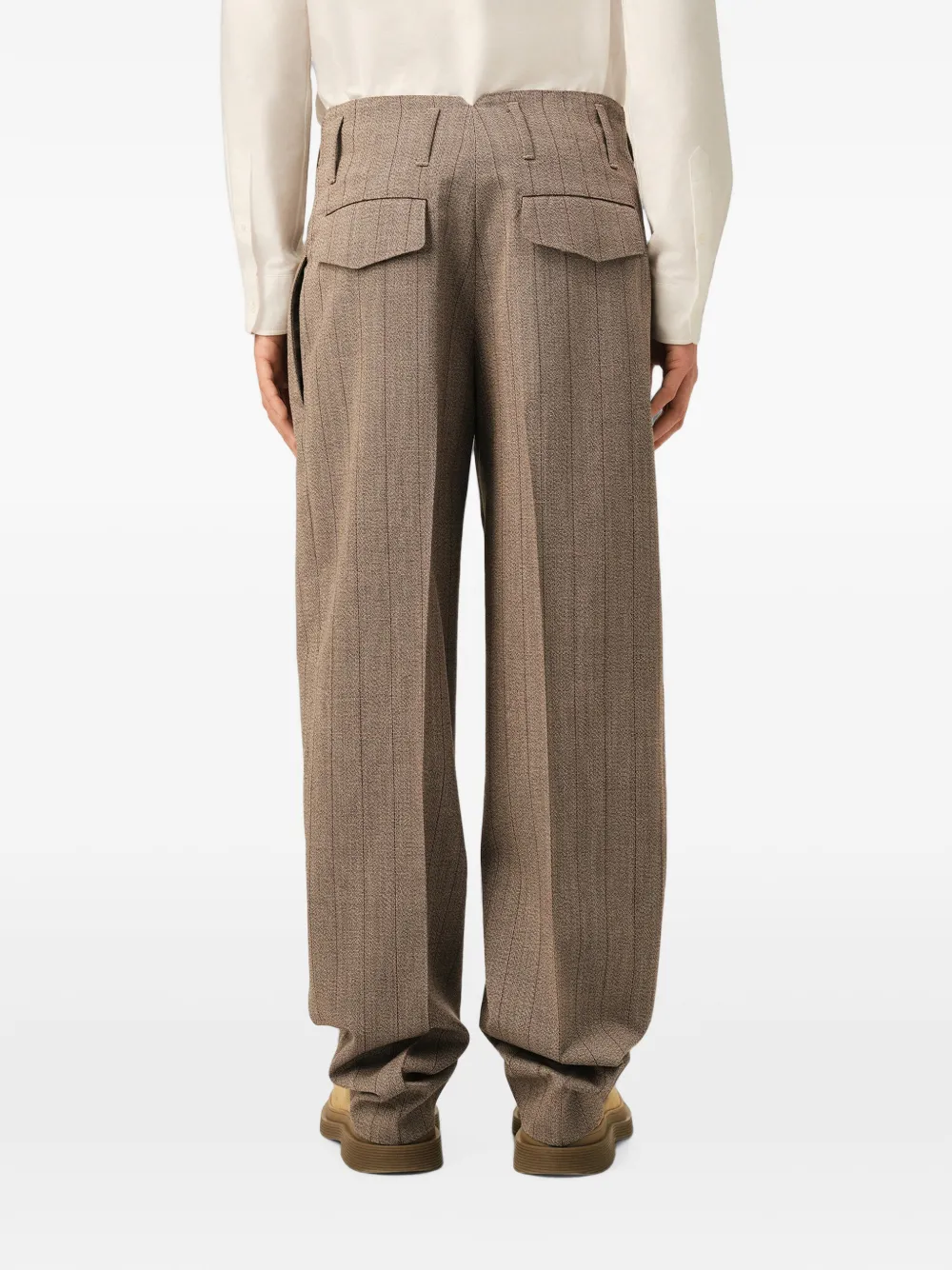 AMI Paris Gestreepte wollen broek met twee plooien Bruin