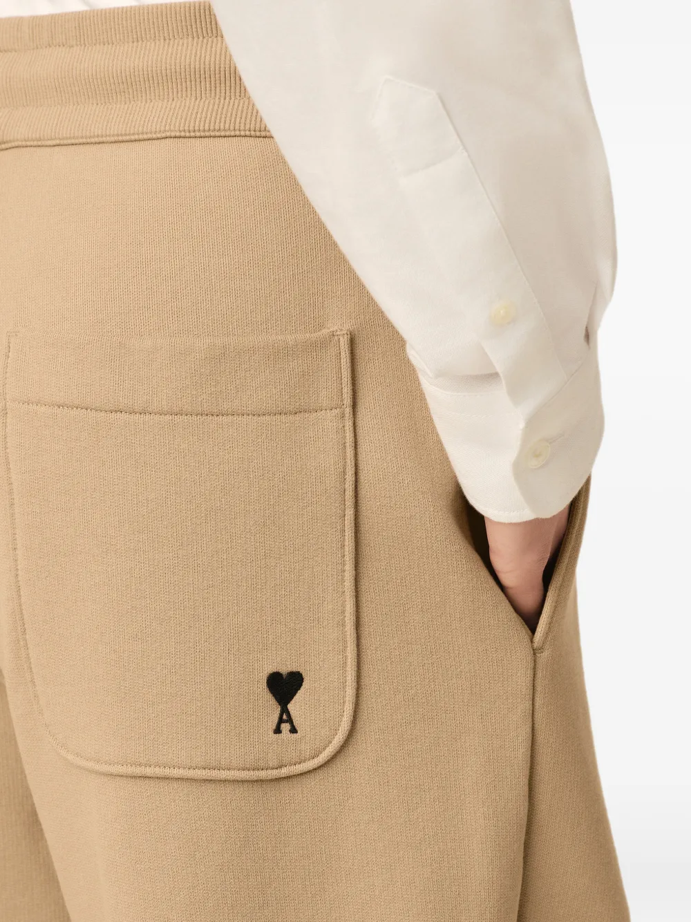 AMI Paris Katoenen trainingsbroek met Ami de Coeur Beige