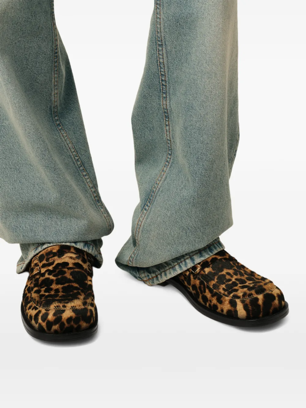 AMI Paris Leren loafers met luipaard-print Beige