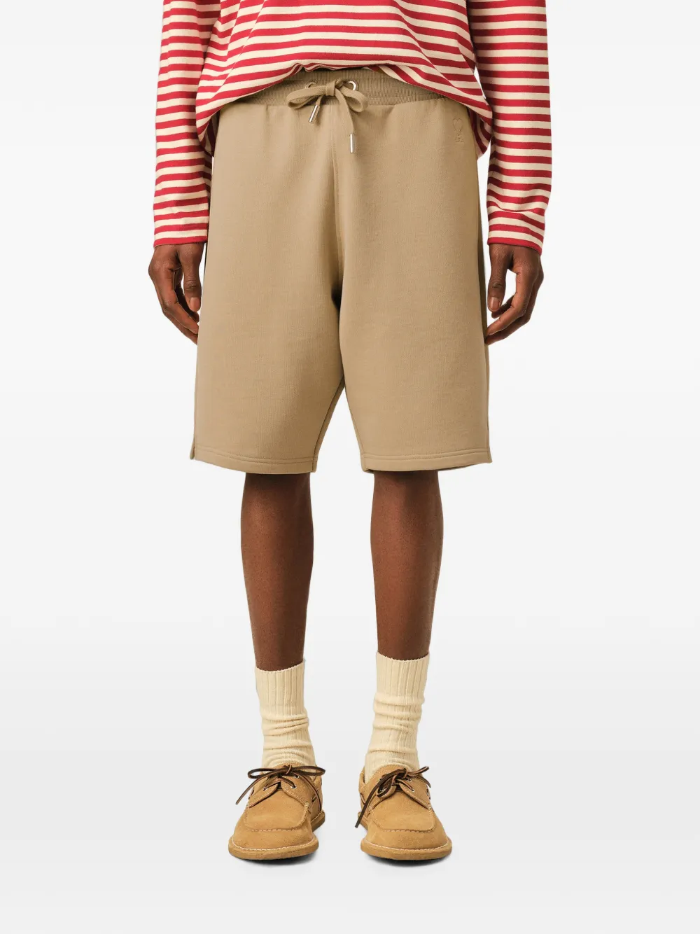 AMI Paris Katoenen shorts met Ami de Coeur-reliëf Beige