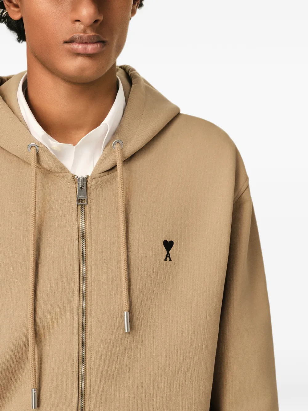 AMI Paris Katoenen hoodie met rits en Ami de Coeur Beige
