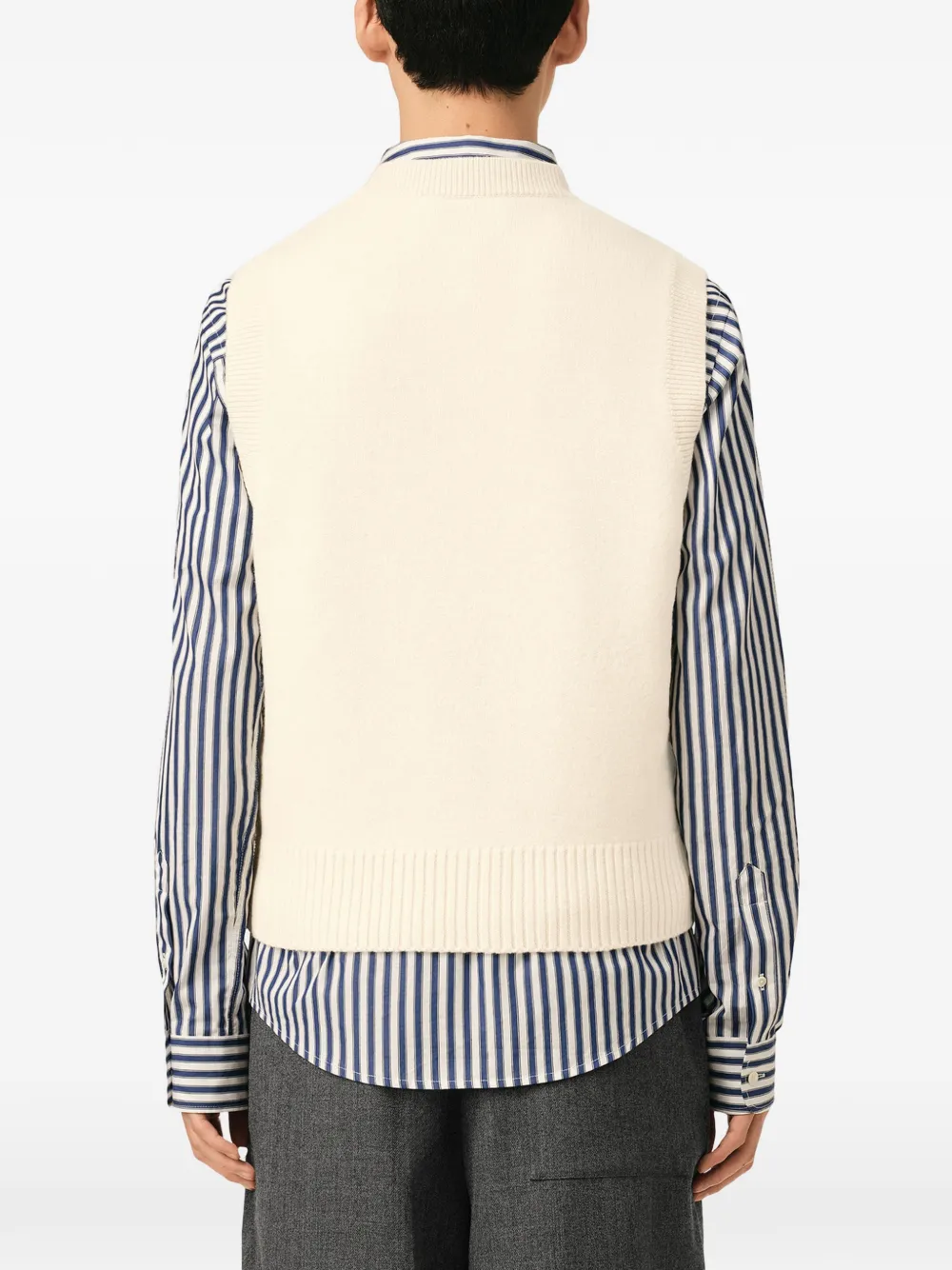 AMI Paris Mouwloze wollen trui met Ami de Coeur Beige