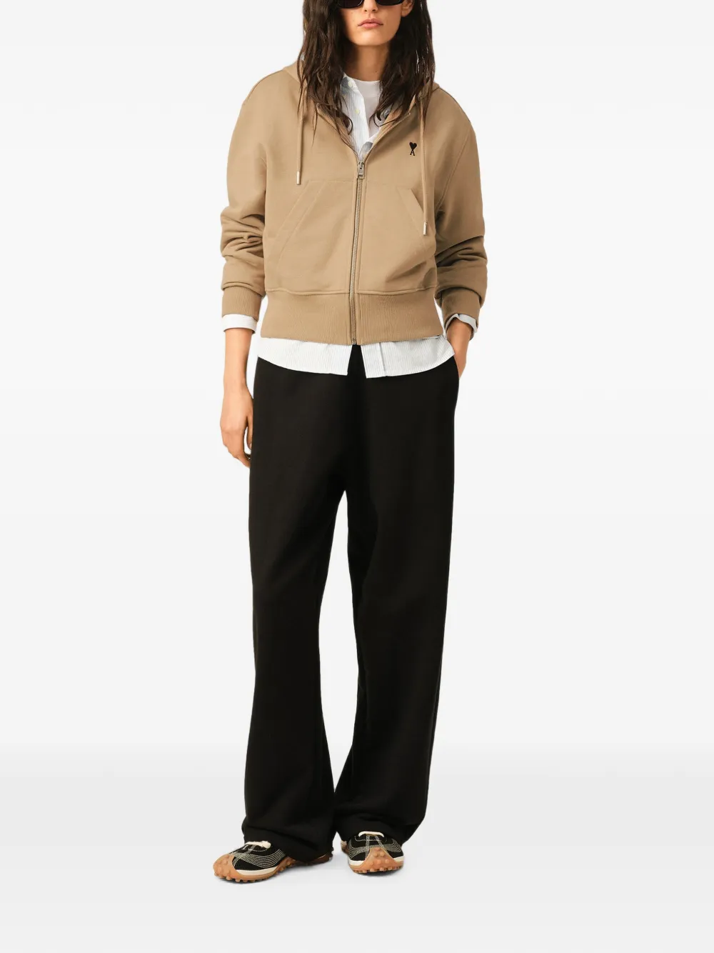 AMI Paris Katoenen hoodie met rits en Ami de Coeur Beige